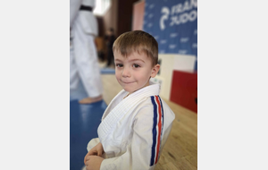 Nos Moustiques - Lucas