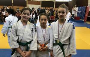 Nos Benjamin(e)s - Aïnhoa, Halima et Mathylde